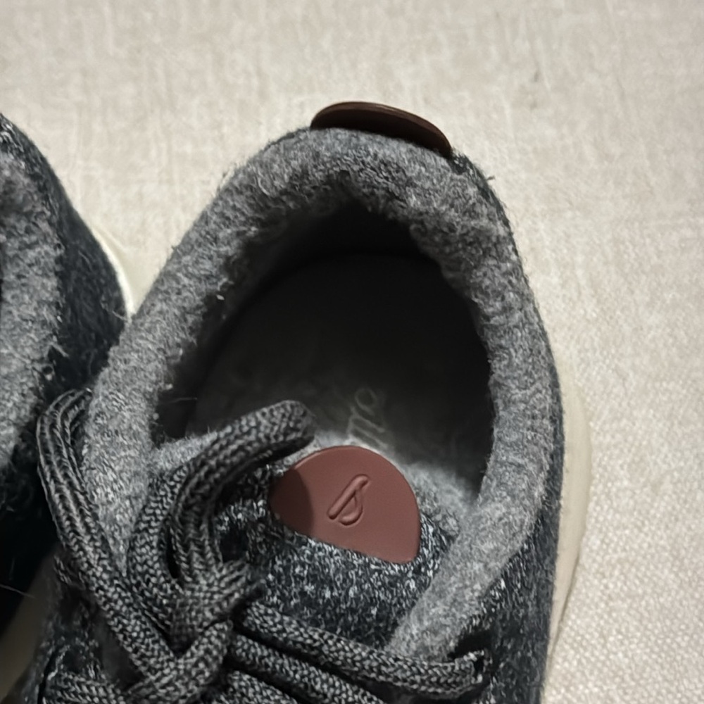 Wmns Allbirds Wool Runner Mizzle-Sz 9-Salt n Pepper Color-White Soles - Picture 13 of 15